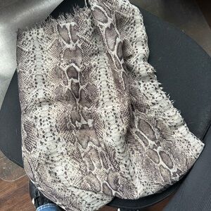 Snake Print thin scarf